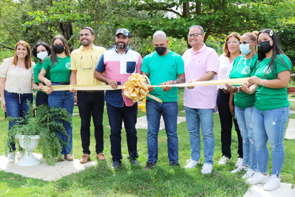 Inauguración de novedosos gimnasios al aire libre...